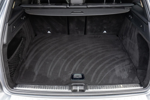 Mercedes-Benz GLC 250 4MATIC AMG Pano / Trekhaak / Camera