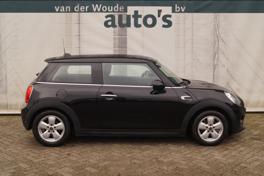 MINI Cooper 1.5 136pk Cooper Business -NAVI-PDC-CRUISE-AIRCO-