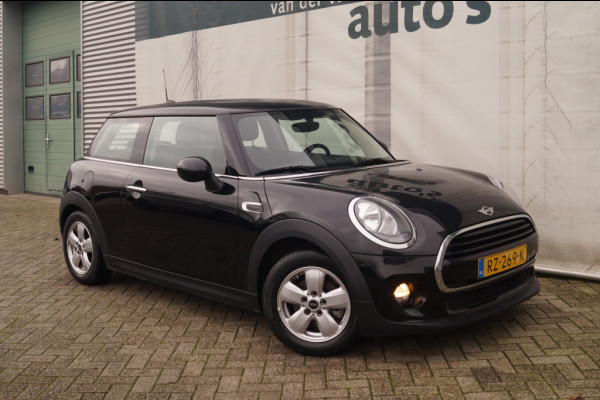 MINI Cooper 1.5 136pk Cooper Business -NAVI-PDC-CRUISE-AIRCO-