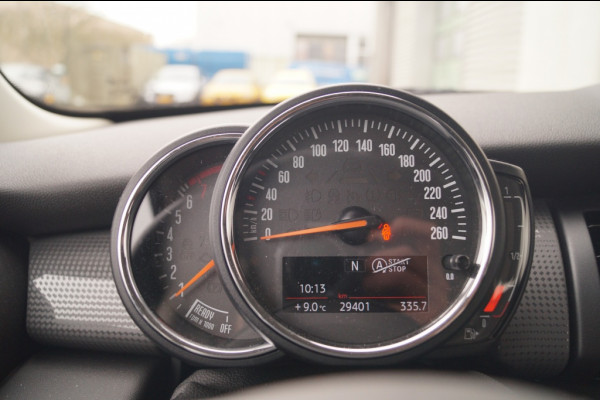 MINI Cooper 1.5 136pk Cooper Business -NAVI-PDC-CRUISE-AIRCO-
