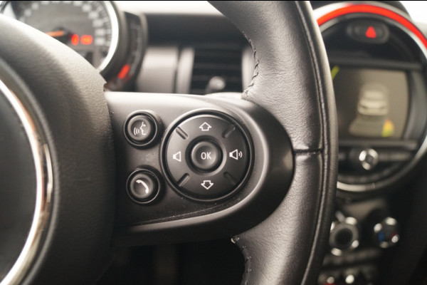 MINI Cooper 1.5 136pk Cooper Business -NAVI-PDC-CRUISE-AIRCO-