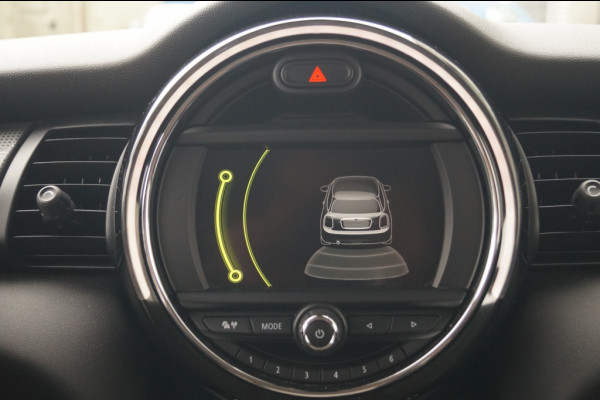 MINI Cooper 1.5 136pk Cooper Business -NAVI-PDC-CRUISE-AIRCO-