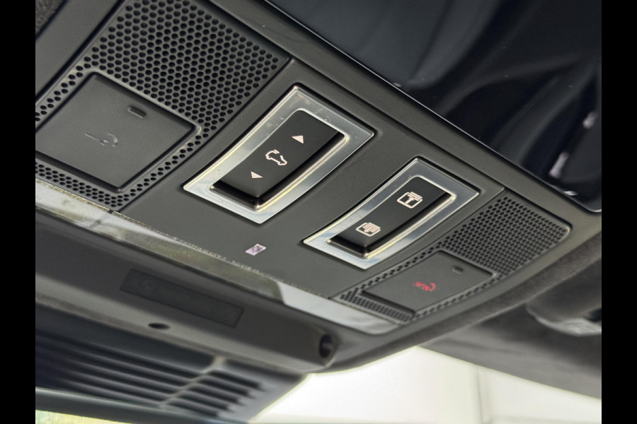 Land Rover Range Rover Evoque P300e Autobiography AWD