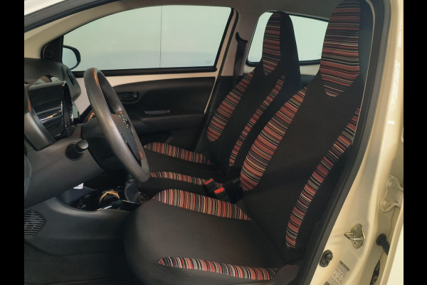 Citroën C1 1.0 VTi Feel uit 2021 Rijklaar + 12 maanden Bovag-garantie Henk Jongen Auto's in Helmond,  al 50 jaar service zoals 't hoort!