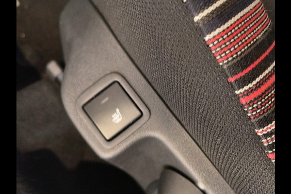 Citroën C1 1.0 VTi Feel uit 2021 Rijklaar + 12 maanden Bovag-garantie Henk Jongen Auto's in Helmond,  al 50 jaar service zoals 't hoort!