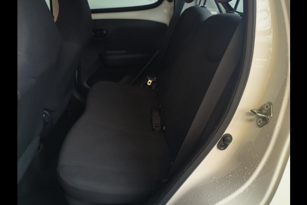 Citroën C1 1.0 VTi Feel uit 2021 Rijklaar + 12 maanden Bovag-garantie Henk Jongen Auto's in Helmond,  al 50 jaar service zoals 't hoort!