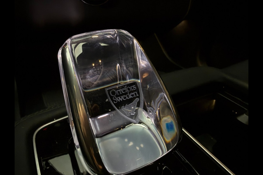 Volvo XC90 T8 Hybride Plus Dark 21 inch 7 Zits All Black 455pk 360 camera