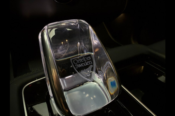 Volvo XC90 T8 Hybride Plus Dark 21 inch 7 Zits All Black 455pk 360 camera