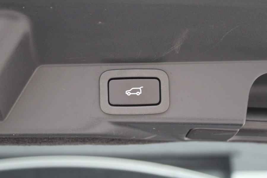 Land Rover Range Rover Sport P400e HSE Dynamic | PANO | HUD | ACC | STUUR VERW | MERIDIAN | STOELKOELING | DODE HOEK |