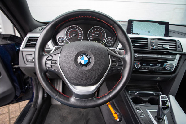 BMW 4 Serie Coupé 420i Executive Edition Xenon Navigatie Keyless