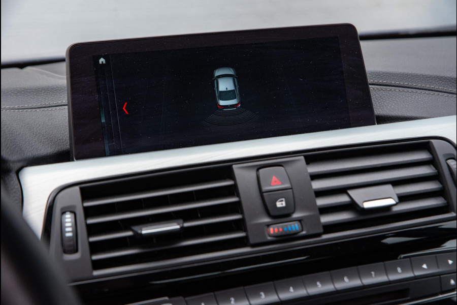 BMW 4 Serie Coupé 420i Executive Edition Xenon Navigatie Keyless