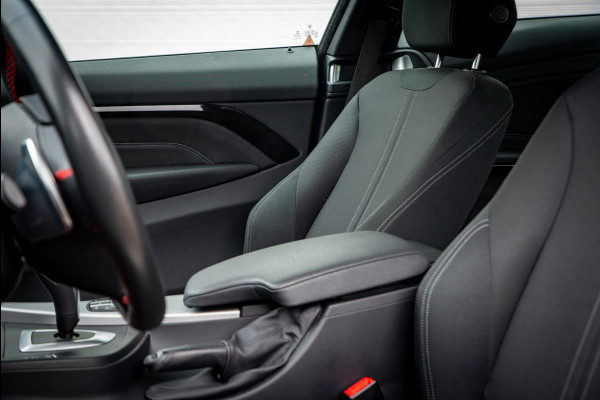 BMW 4 Serie Coupé 420i Executive Edition Xenon Navigatie Keyless