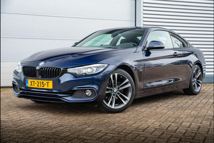 BMW 4 Serie Coupé 420i Executive Edition Xenon Navigatie Keyless