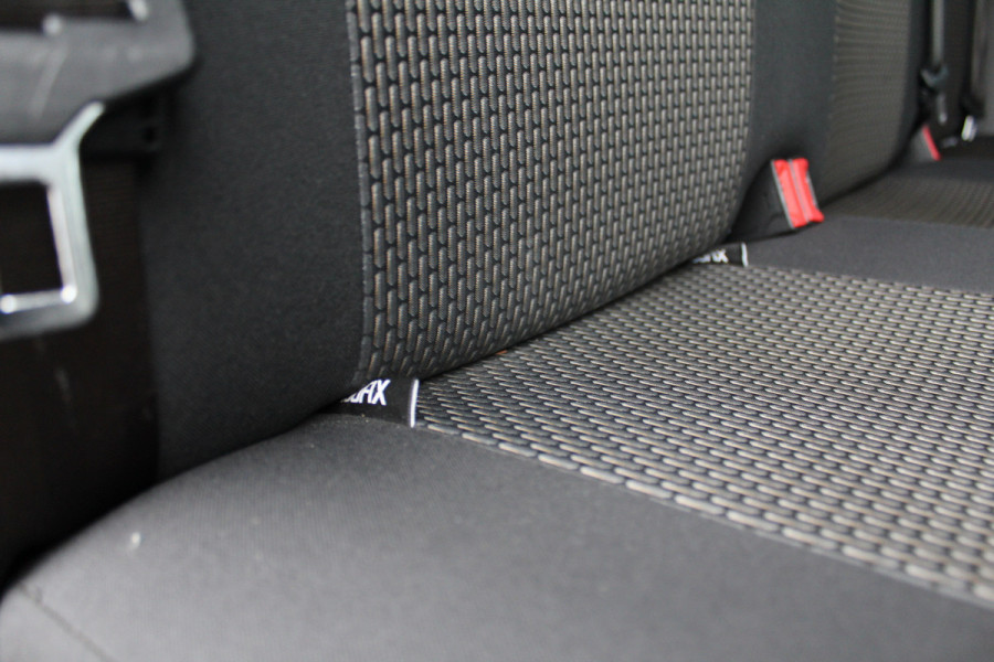 Volkswagen Transporter T6.1 2.0 TDI 150PK E6 L2 Dubbele Cabine ✓  Apple Carplay / Android Auto ✓  camera