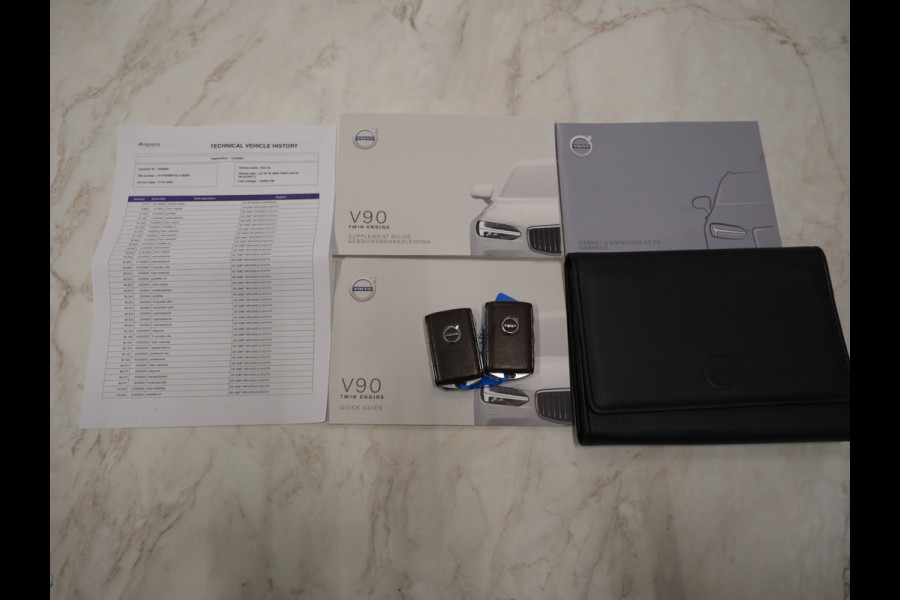Volvo V90 2.0 T8 AWD Inscription | Panoramadak | Massage | Harman/Kardon | 360 | Pilot Assist | Keyless