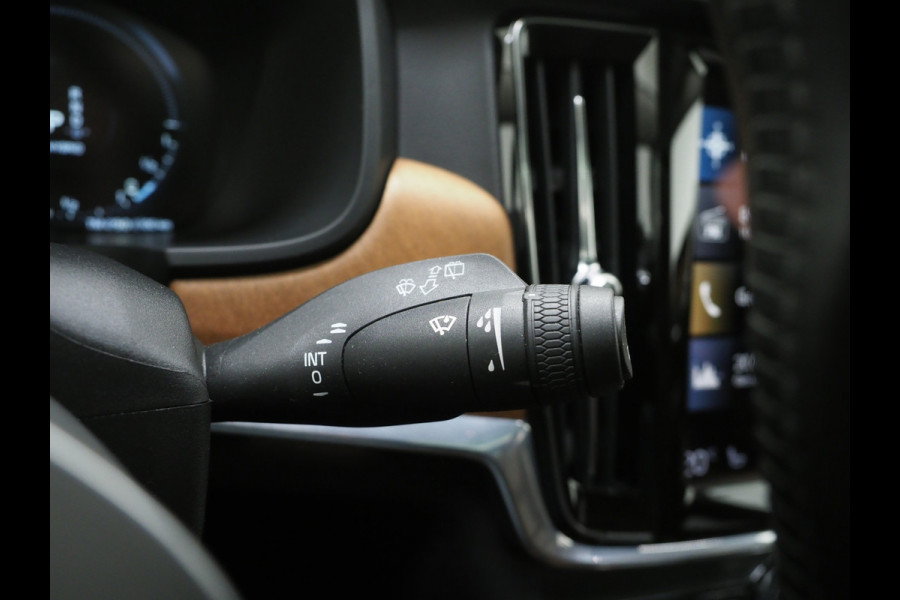 Volvo V90 2.0 T8 AWD Inscription | Panoramadak | Massage | Harman/Kardon | 360 | Pilot Assist | Keyless