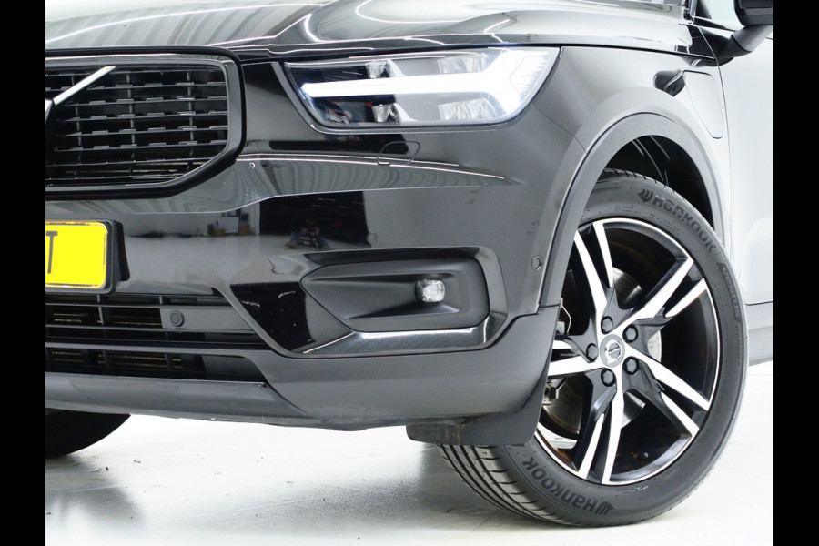 Volvo XC40 1.5 T5 Recharge R-Design Full Black | Panoramadak | Pilot Assist | Harman/Kardon | 360 | Keyless | Carplay