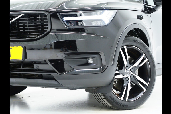 Volvo XC40 1.5 T5 Recharge R-Design Full Black | Panoramadak | Pilot Assist | Harman/Kardon | 360 | Keyless | Carplay