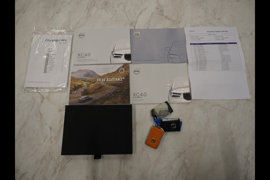 Volvo XC40 1.5 T5 Recharge R-Design Full Black | Panoramadak | Pilot Assist | Harman/Kardon | 360 | Keyless | Carplay