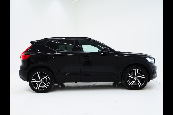Volvo XC40 1.5 T5 Recharge R-Design Full Black | Panoramadak | Pilot Assist | Harman/Kardon | 360 | Keyless | Carplay