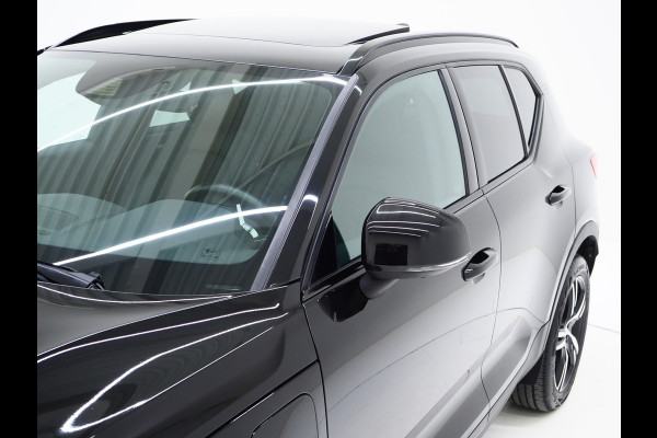 Volvo XC40 1.5 T5 Recharge R-Design Full Black | Panoramadak | Pilot Assist | Harman/Kardon | 360 | Keyless | Carplay