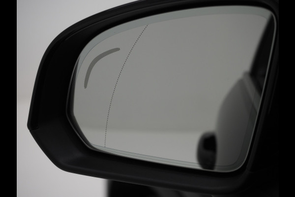 Volvo XC40 1.5 T5 Recharge R-Design Full Black | Panoramadak | Pilot Assist | Harman/Kardon | 360 | Keyless | Carplay