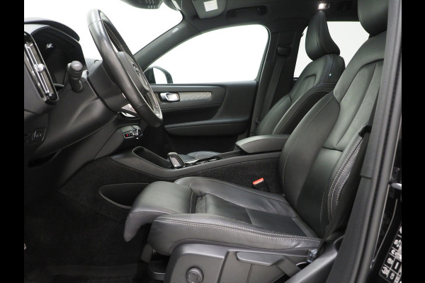 Volvo XC40 1.5 T5 Recharge R-Design Full Black | Panoramadak | Pilot Assist | Harman/Kardon | 360 | Keyless | Carplay