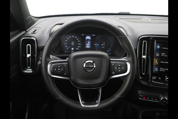 Volvo XC40 1.5 T5 Recharge R-Design Full Black | Panoramadak | Pilot Assist | Harman/Kardon | 360 | Keyless | Carplay
