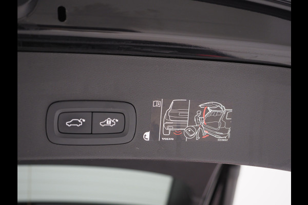 Volvo XC40 1.5 T5 Recharge R-Design Full Black | Panoramadak | Pilot Assist | Harman/Kardon | 360 | Keyless | Carplay