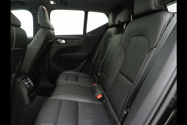 Volvo XC40 1.5 T5 Recharge R-Design Full Black | Panoramadak | Pilot Assist | Harman/Kardon | 360 | Keyless | Carplay