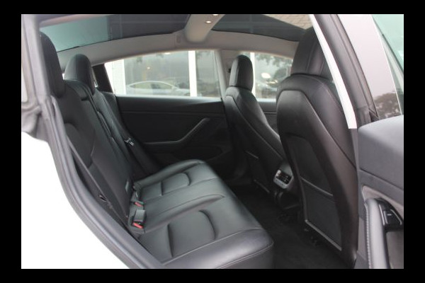 Tesla Model 3 Performance AWD 75 kWh / Autopilot / Panoramadak / Camera / Leder / 20'' / Leder / Premium Audio