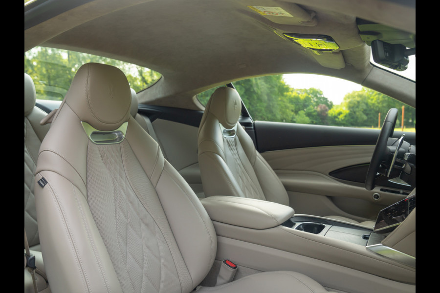 Maserati GranTurismo V6 AWD Modena | Subliem! | Full PPF | Sonus Faber | ADAS