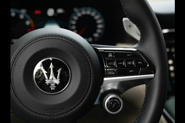 Maserati GranTurismo V6 AWD Modena | Subliem! | Full PPF | Sonus Faber | ADAS