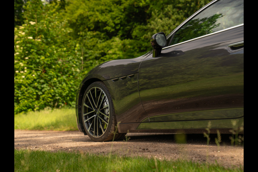 Maserati GranTurismo V6 AWD Modena | Subliem! | Full PPF | Sonus Faber | ADAS