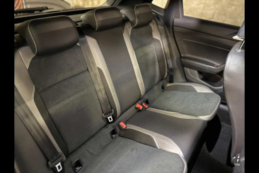 Volkswagen Polo 2.0 TSI GTI |Pano | ACC | Beats | DAB | Leer | Stoelverwarming