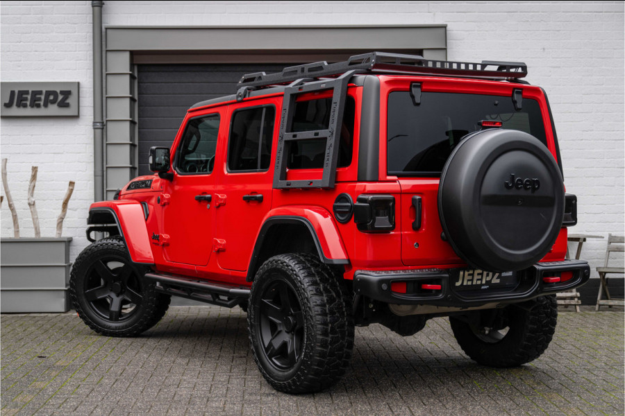 Jeep Wrangler Unlimited 2.0T - Method velgen 20" - Liftkit - Dakrek - stalen V&A bumper