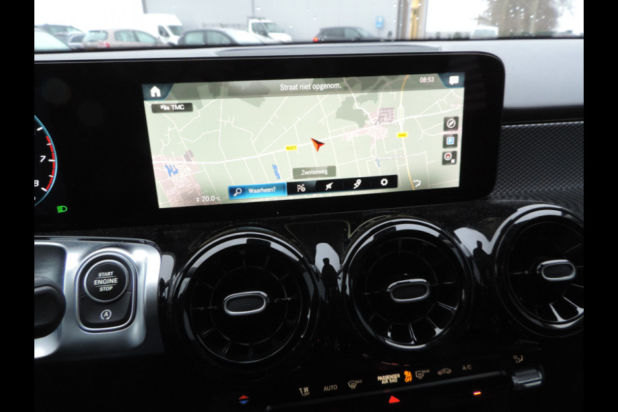 Mercedes-Benz Glb 180 Business Solution