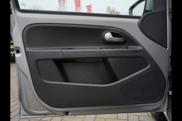 Volkswagen up! 1.0 BMT move up! | Bluetooth | Airco | DAB