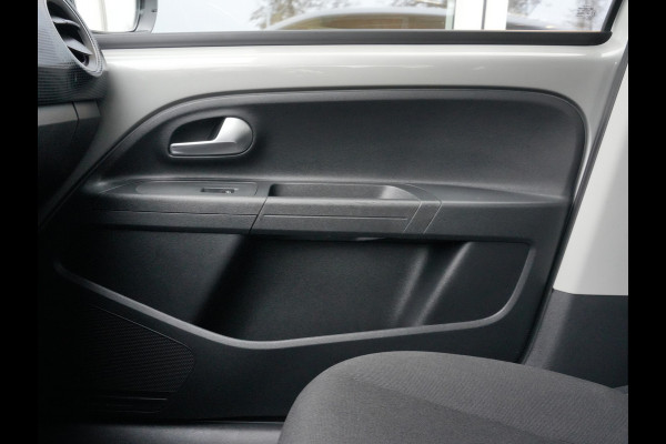 Volkswagen up! 1.0 BMT move up! | Bluetooth | Airco | DAB