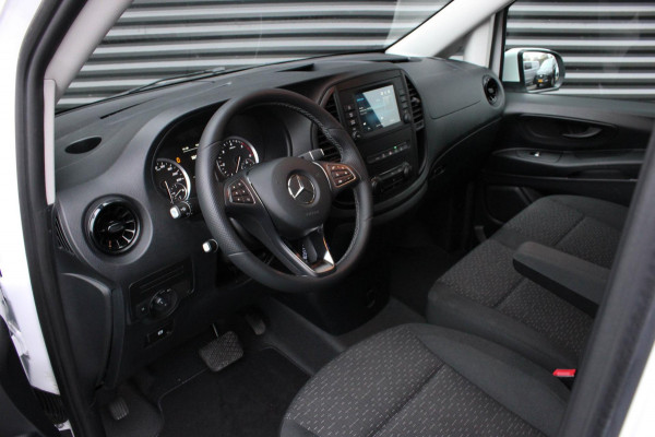 Mercedes-Benz Vito 163PK LANG JB-EDITION FULL BLACK / AMG / SPOILER / VERLAGINGSVEREN / NAVIGATIE / SIDE-BARS / FULL / NAVI