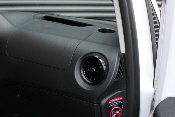 Mercedes-Benz Vito 163PK LANG JB-EDITION FULL BLACK / AMG / SPOILER / VERLAGINGSVEREN / NAVIGATIE / SIDE-BARS / FULL / NAVI