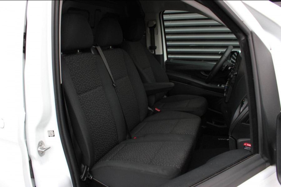 Mercedes-Benz Vito 163PK LANG JB-EDITION FULL BLACK / AMG / SPOILER / VERLAGINGSVEREN / NAVIGATIE / SIDE-BARS / FULL / NAVI