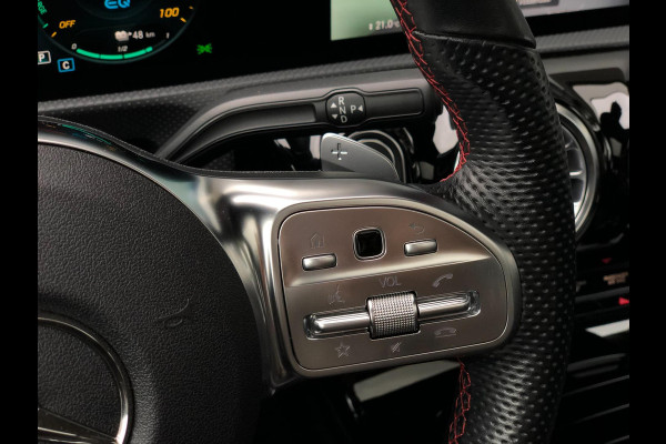 Mercedes-Benz A-Klasse 250 e PHEV AMG-Line | Climate, Cruise, Aut. Verl., Regensensor, 16'' LMV |