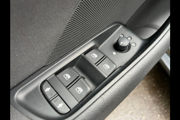 Audi A3 Limousine 1.4 TFSI CoD Pro Line | Cruise + Navi + Airco Nu € 12.975,-!!!