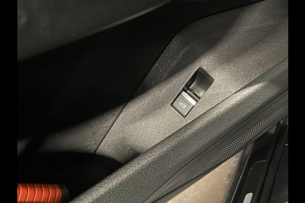 Audi e-tron 50 Quattro Edition 71 kWh|LEDER|STOELVERW.|ELEK.A-KLEP|VIRTUAL|CLIMATE,CRUISE CONTROL|1e EIG|INCL.BTW|NL-AUTO|NAP|