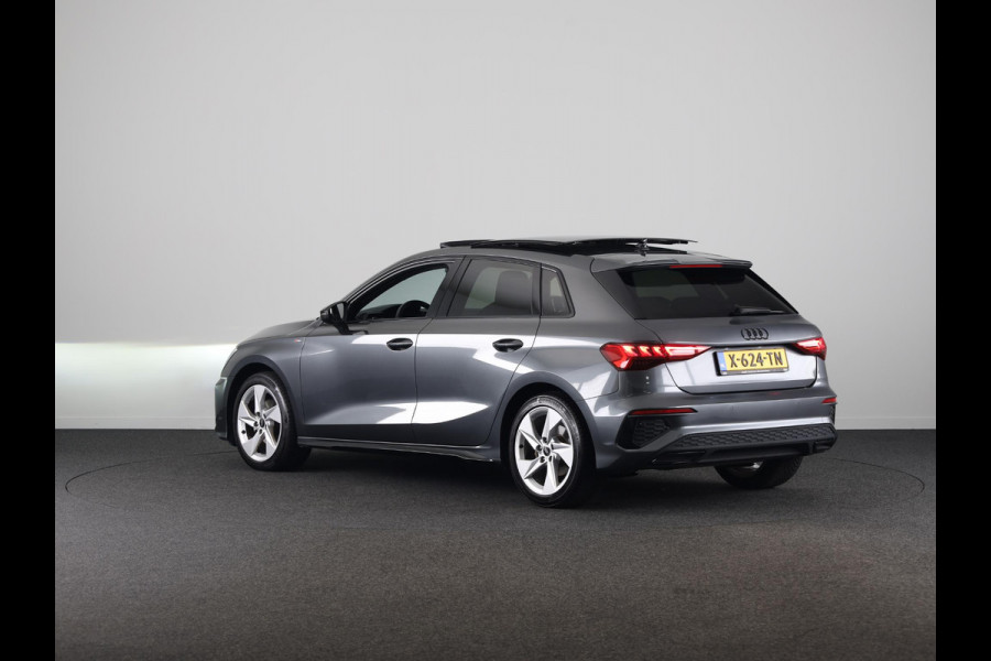 Audi A3 Sportback 35 TFSI S edition 150pk | Panoramadak | Navigatie |Lichtmetalen velgen | Climatronic