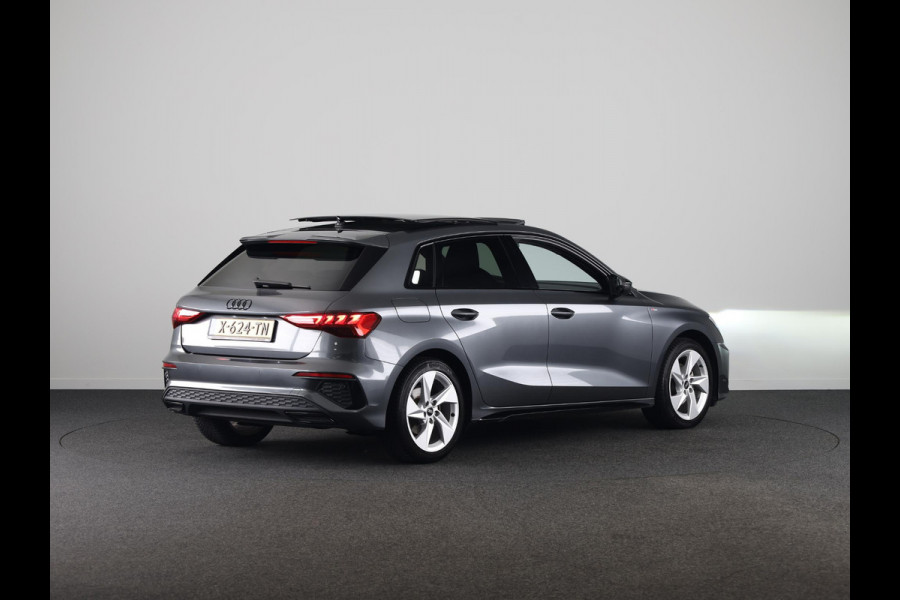 Audi A3 Sportback 35 TFSI S edition 150pk | Panoramadak | Navigatie |Lichtmetalen velgen | Climatronic