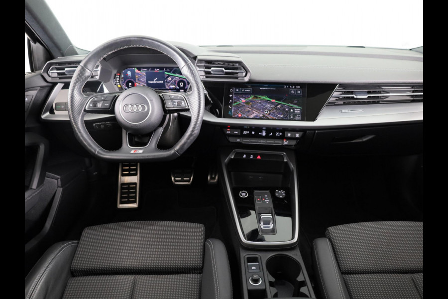 Audi A3 Sportback 35 TFSI S edition 150pk | Panoramadak | Navigatie |Lichtmetalen velgen | Climatronic