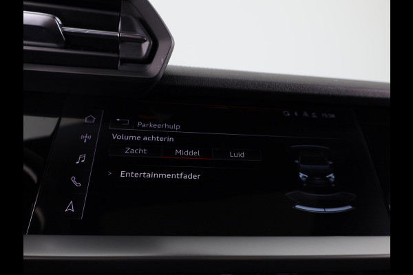 Audi A3 Sportback 35 TFSI S edition 150pk | Panoramadak | Navigatie |Lichtmetalen velgen | Climatronic