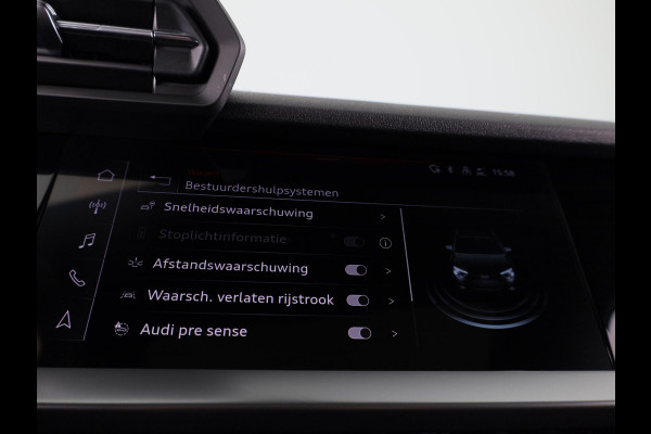 Audi A3 Sportback 35 TFSI S edition 150pk | Panoramadak | Navigatie |Lichtmetalen velgen | Climatronic